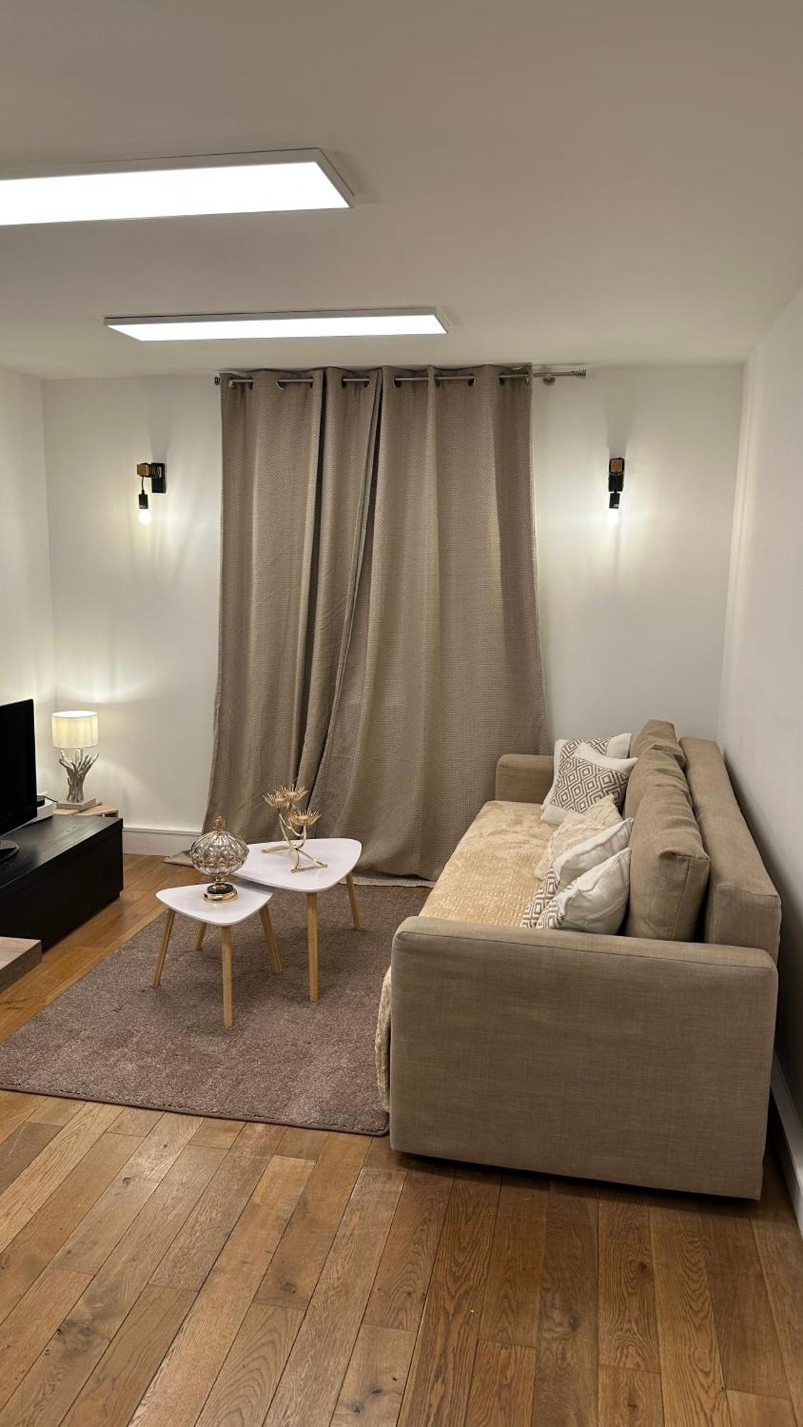 Appartement 5Min To Disneyland, Parking Prive Magny-le-Hongre Exteriör bild